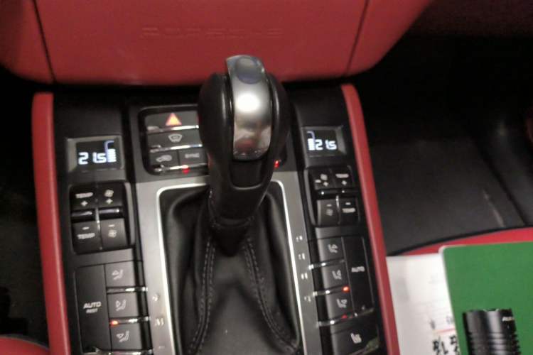 Used Porsche Macan 2014 Macan S 3.0T Gear Lever