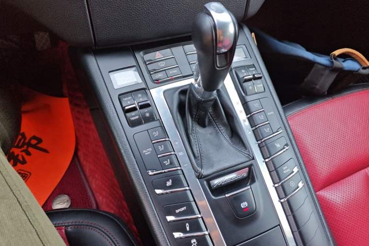 Used Porsche Macan 2014 Macan 2.0T Gear Lever