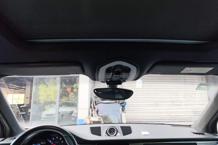 Used Porsche Macan 2014 Macan 2.0T Headliner
