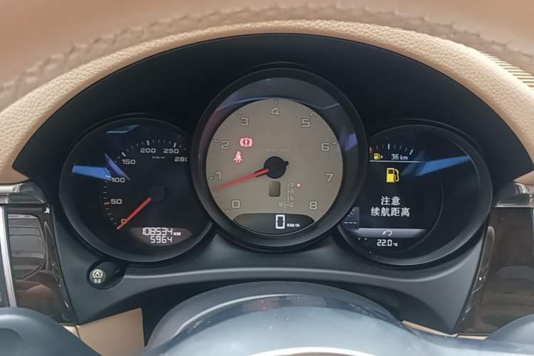 Used Porsche Macan 2014 Macan S 3.0T Instrument Cluster