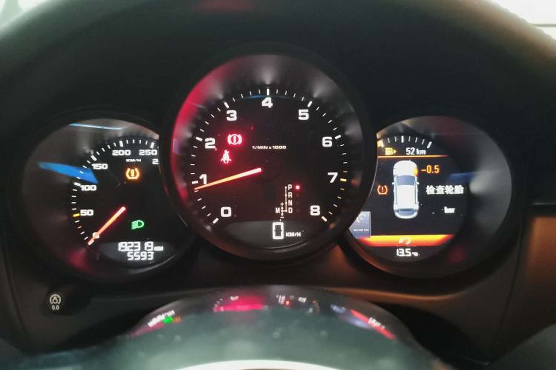 Used Porsche Macan 2014 Macan 2.0T Instrument Cluster