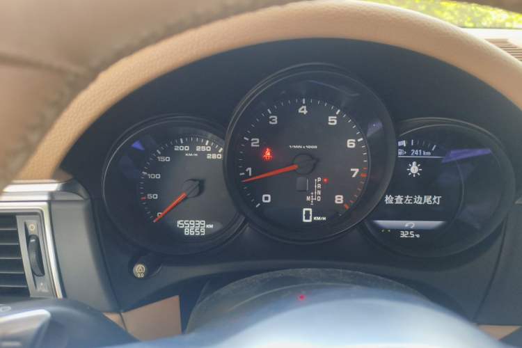 Used Porsche Macan 2014 Macan 2.0T Instrument Cluster