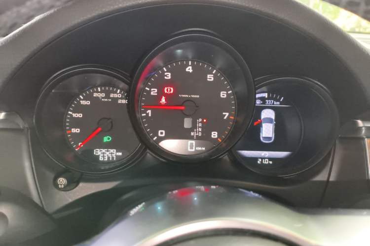 Used Porsche Macan 2014 Macan 2.0T Instrument Cluster