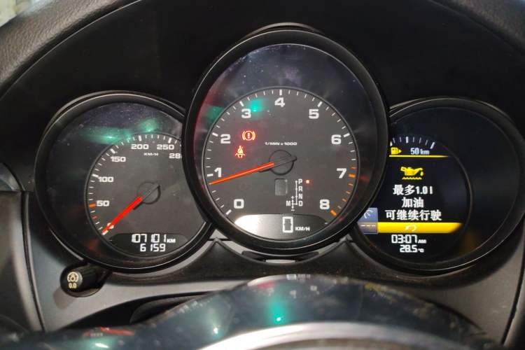 Used Porsche Macan 2014 Macan 2.0T Instrument Cluster