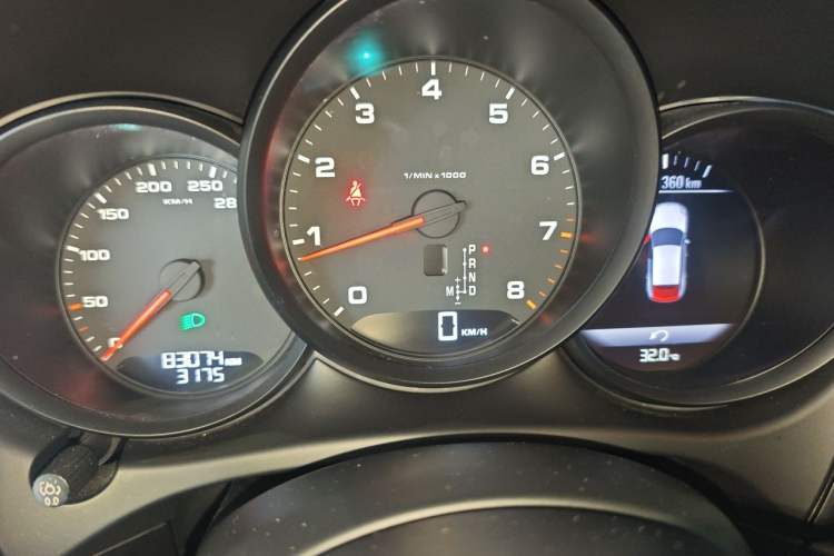 Used Porsche Macan 2014 Macan 2.0T Instrument Cluster