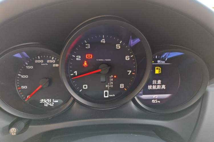 Used Porsche Macan 2014 Macan 2.0T Instrument Cluster