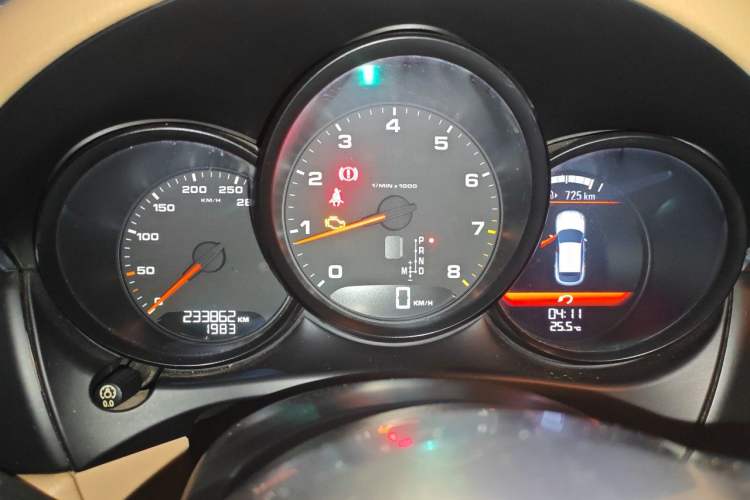 Used Porsche Macan 2014 Macan 2.0T Instrument Cluster