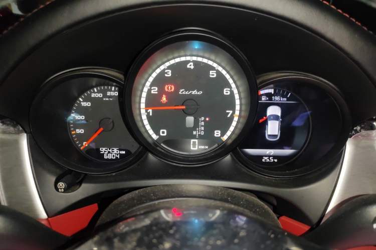 Used Porsche Macan 2014 Macan Turbo 3.6T Instrument Cluster