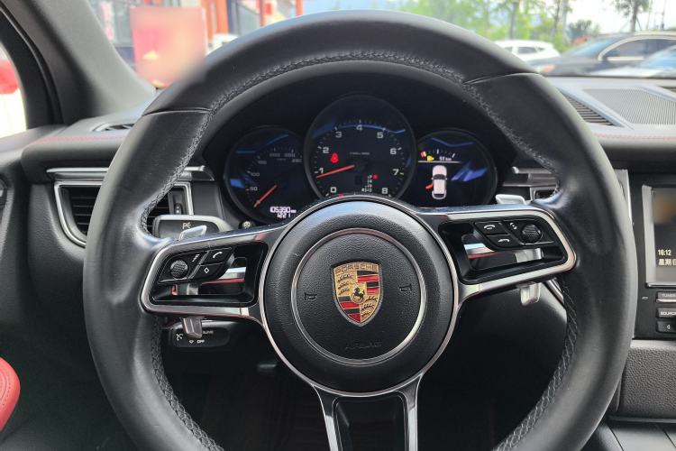 Used Porsche Macan 2014 Macan 2.0T Interior 2
