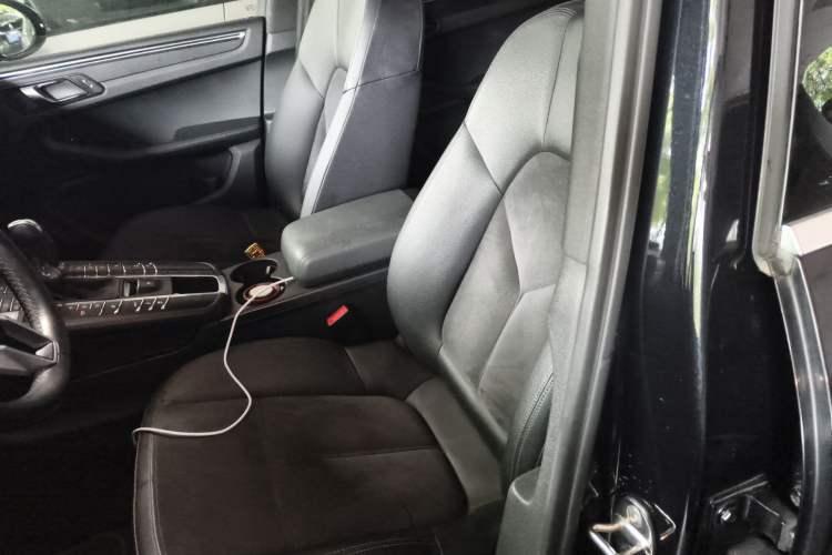 Used Porsche Macan 2014 Macan 2.0T Left Front Seat