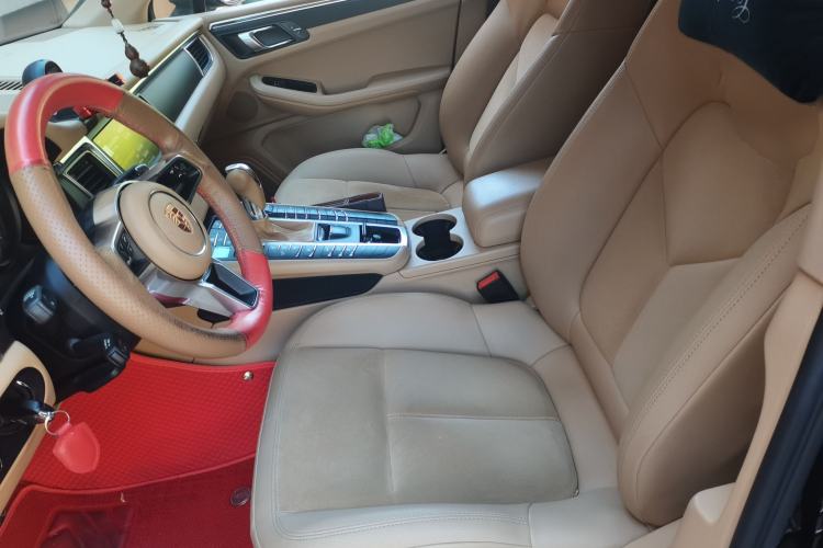 Used Porsche Macan 2014 Macan 2.0T Left Front Seat