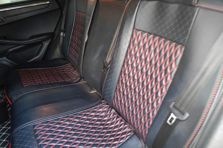 Used Porsche Macan 2014 Macan 2.0T Left Rear Seat