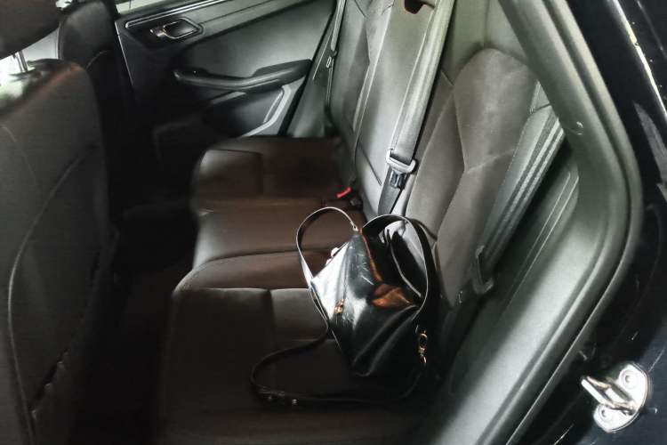 Used Porsche Macan 2014 Macan 2.0T Left Rear Seat