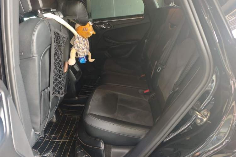Used Porsche Macan 2014 Macan 2.0T Left Rear Seat