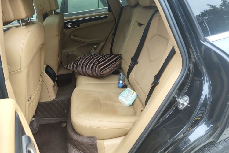 Used Porsche Macan 2014 Macan 2.0T Left Rear Seat
