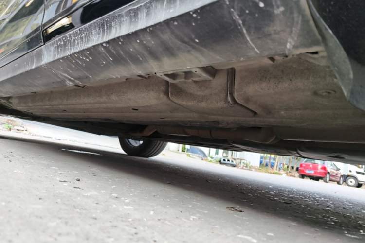 Used Porsche Macan 2014 Macan 2.0T Left Side Sill