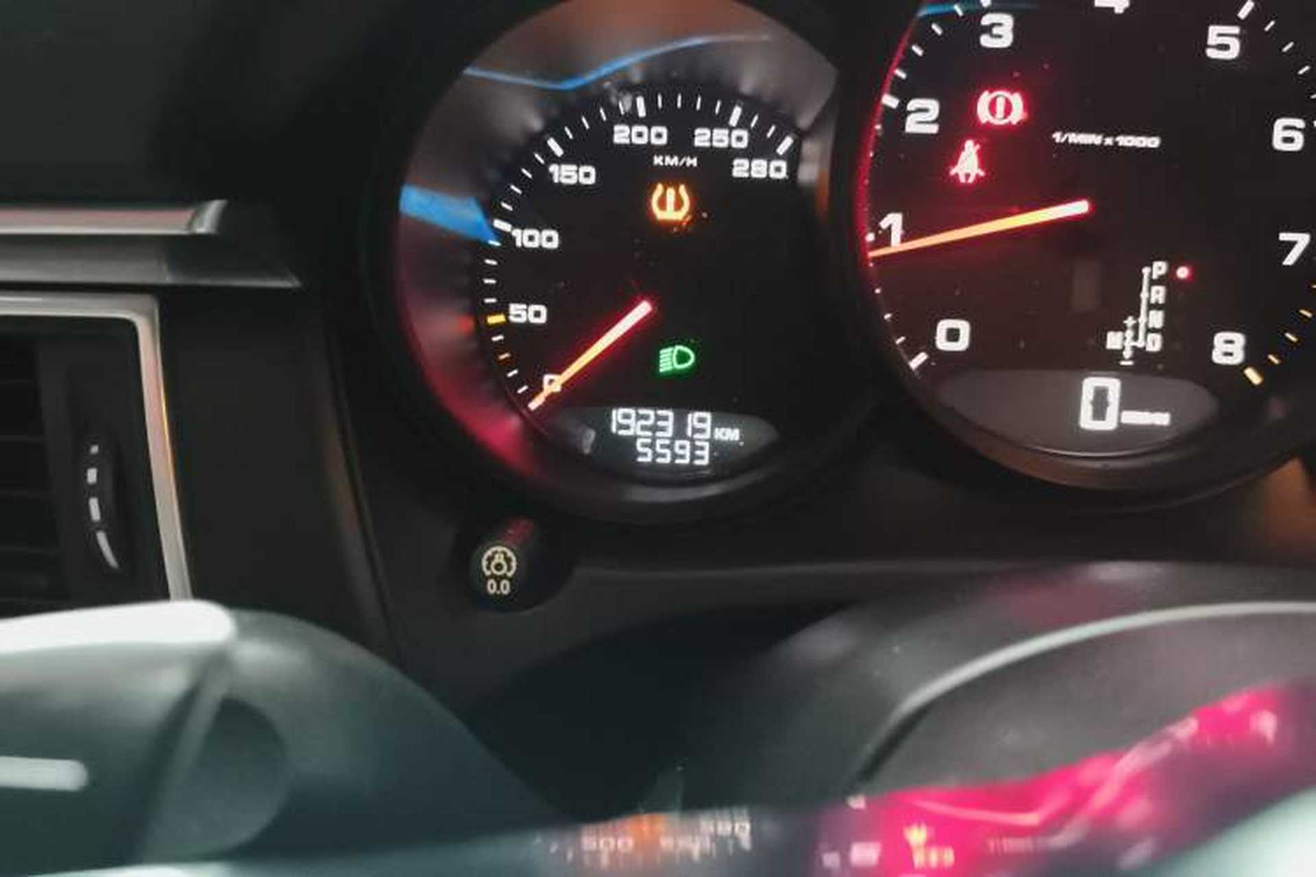Used Porsche Macan 2014 Macan 2.0T Odometer Close Up