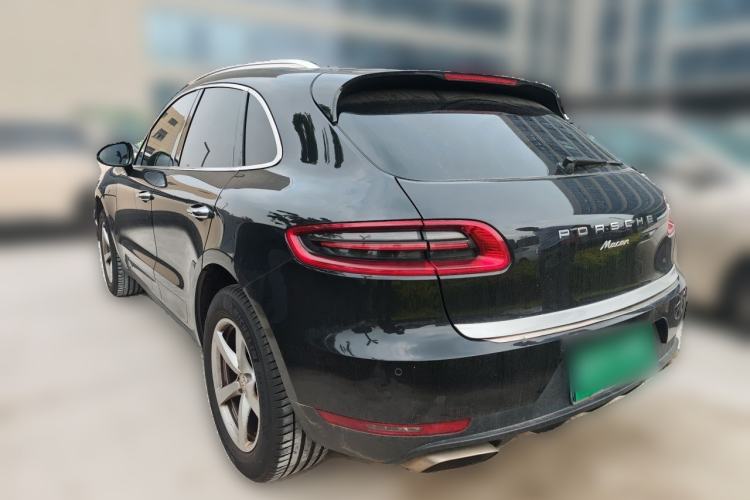 Used Porsche Macan 2014 Macan 2.0T Rear Left 45 Deg