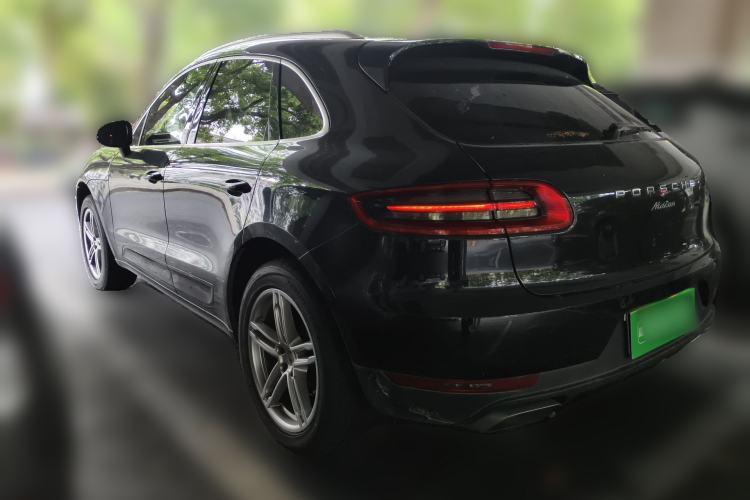Used Porsche Macan 2014 Macan 2.0T Rear Left 45 Deg