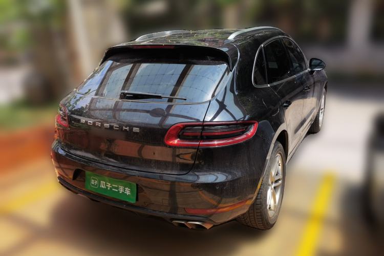 Used Porsche Macan 2014 Macan Turbo 3.6T Rear Right 45 Deg