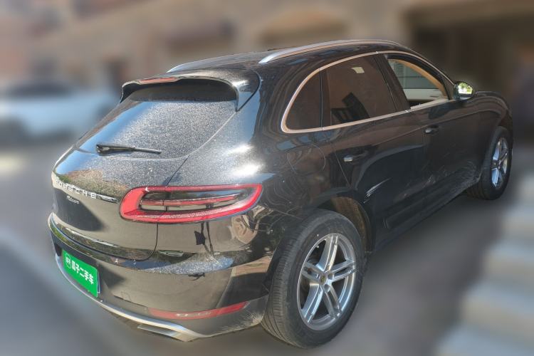 Used Porsche Macan 2014 Macan 2.0T Rear Right 45 Deg