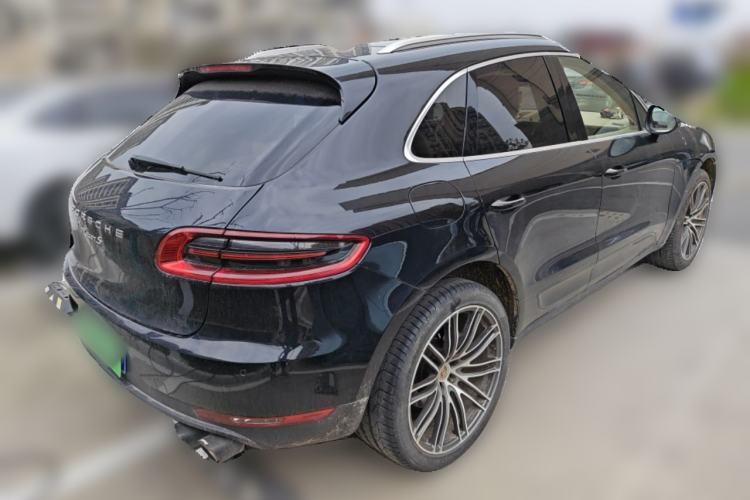 Used Porsche Macan 2014 Macan S 3.0T Rear Right 45 Deg