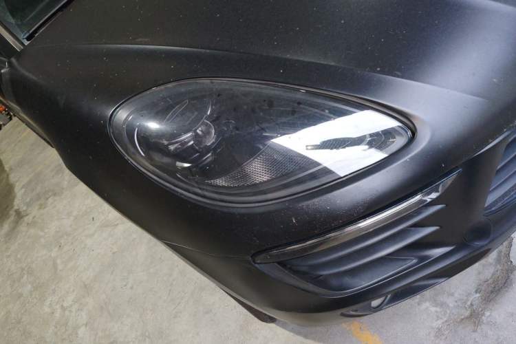 Used Porsche Macan 2014 Macan 2.0T Right Front Headlight
