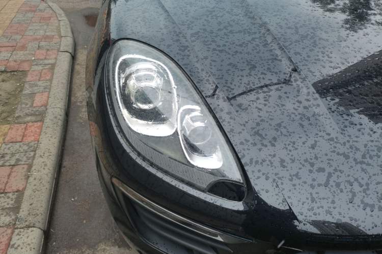 Used Porsche Macan 2014 Macan 2.0T Right Front Headlight
