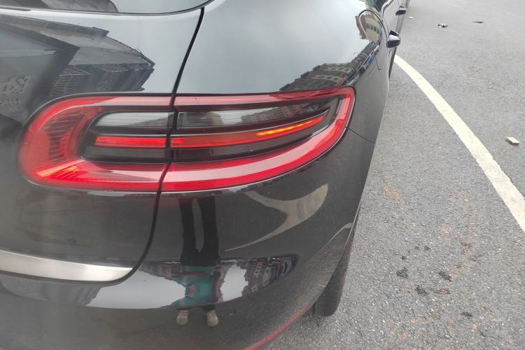 Used Porsche Macan 2014 Macan 2.0T Right Rear Taillight