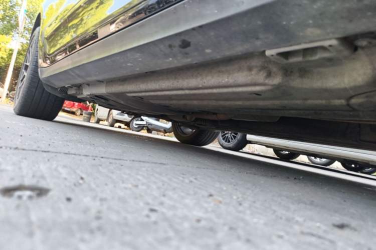 Used Porsche Macan 2014 Macan 2.0T Right Side Sill
