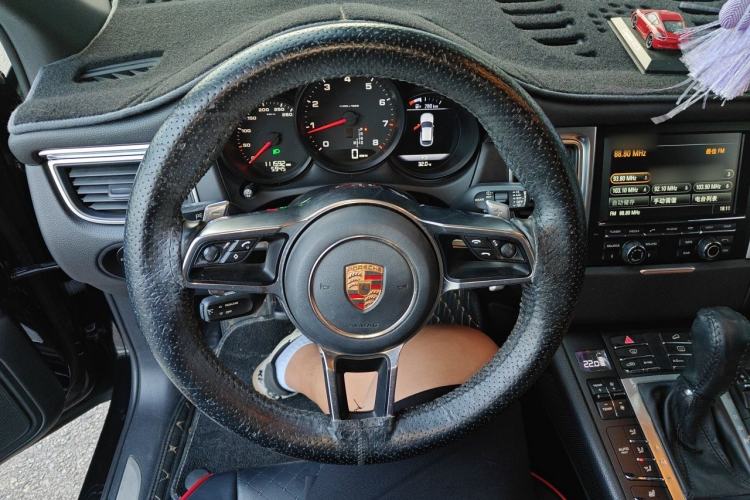 Used Porsche Macan 2014 Macan 2.0T Steering Wheel
