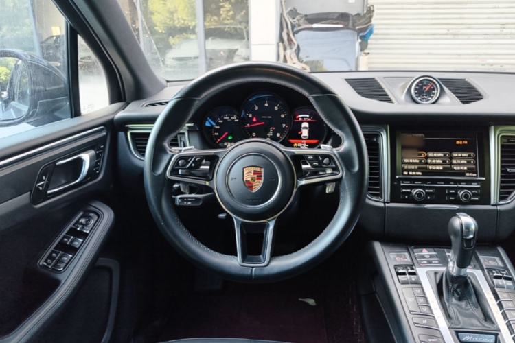 Used Porsche Macan 2014 Macan 2.0T Steering Wheel