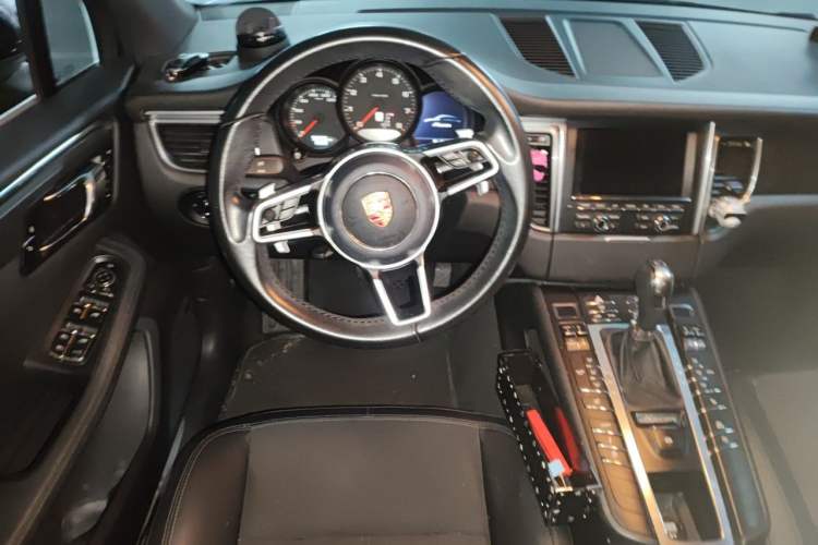 Used Porsche Macan 2014 Macan 2.0T Steering Wheel
