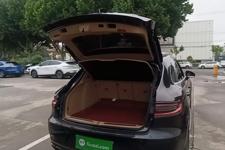 Used Porsche Macan 2014 Macan S 3.0T Trunk