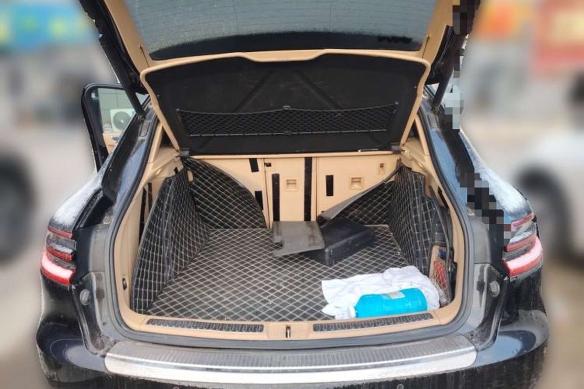 Used Porsche Macan 2014 Macan 2.0T Trunk