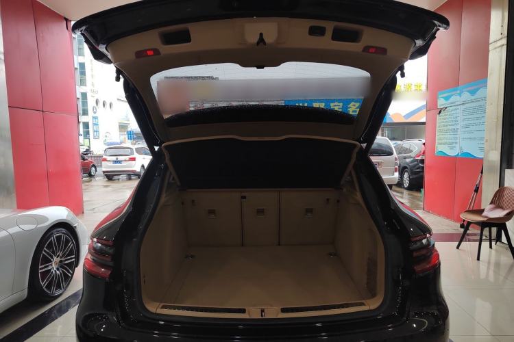 Used Porsche Macan 2014 Macan 2.0T Trunk
