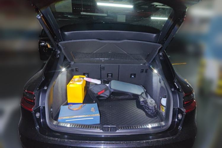 Used Porsche Macan  Trunk
