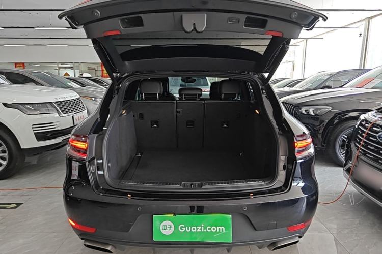 Used Porsche Macan 2014 Macan 2.0T Trunk