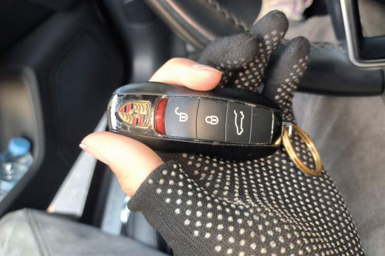 Used Porsche Macan 2014 Macan 2.0T Vehicle Key