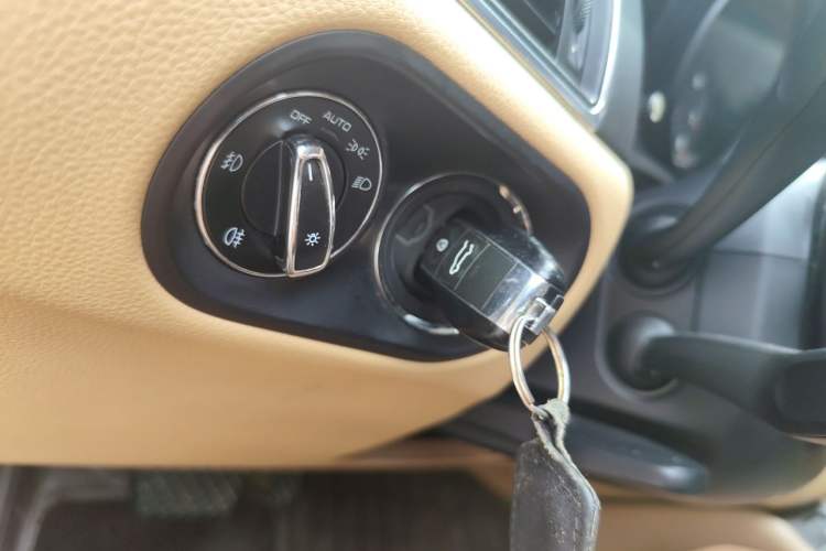 Used Porsche Macan 2014 Macan 2.0T Vehicle Key