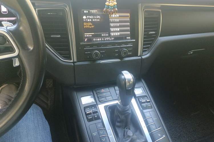 Used Porsche Macan 2014 Macan 2.0T Audio And AC Panel