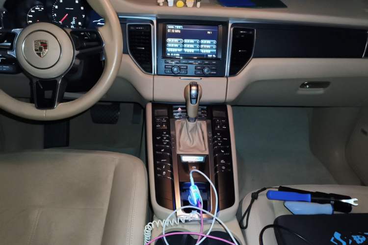 Used Porsche Macan 2014 Macan 2.0T Audio And AC Panel