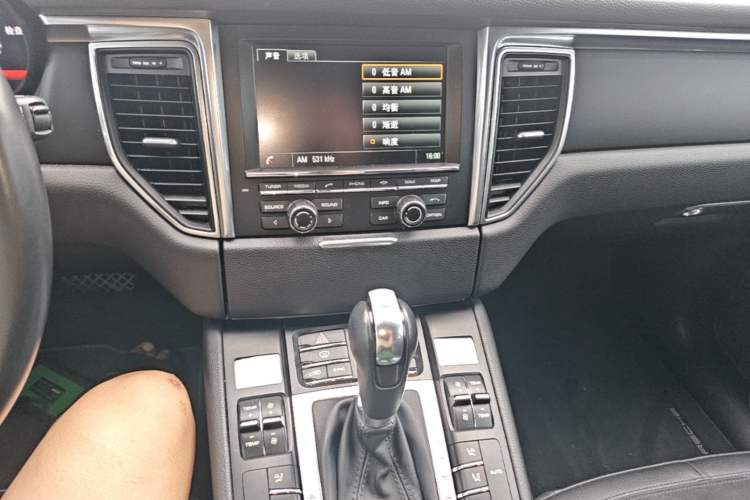 Used Porsche Macan 2014 Macan 2.0T Audio And AC Panel