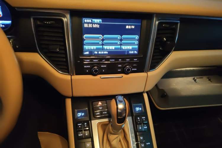 Used Porsche Macan 2014 Macan 2.0T Audio And AC Panel