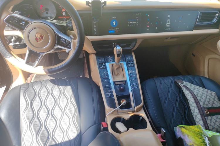 Used Porsche Macan 2014 Macan S 3.0T Center Console