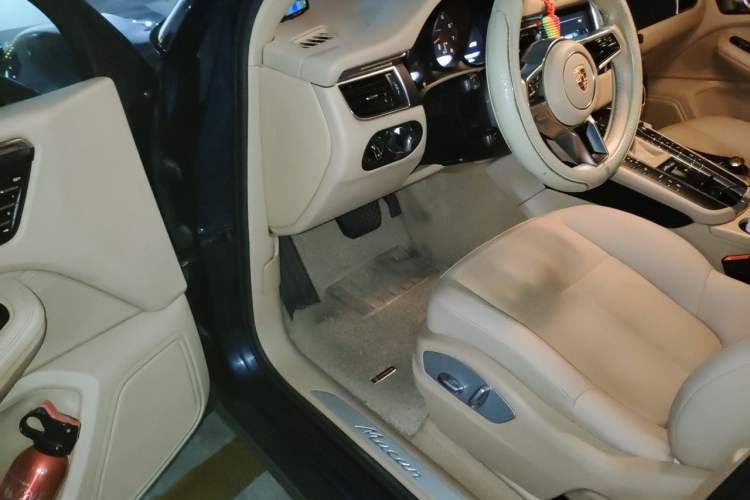 Used Porsche Macan 2014 Macan 2.0T Driver Seat
