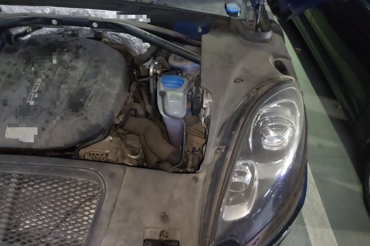 Used Porsche Macan 2014 Macan 2.0T Engine Bay Left