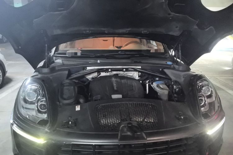 Used Porsche Macan 2014 Macan 2.0T Engine Bay