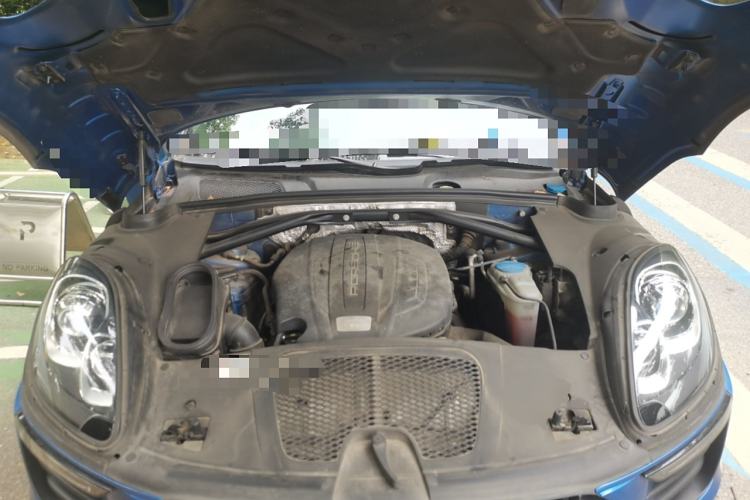 Used Porsche Macan 2014 Macan 2.0T Engine Bay
