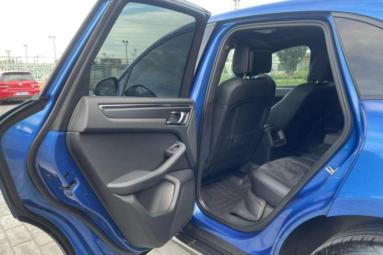 Used Porsche Macan 2014 Macan 2.0T Exterior 12